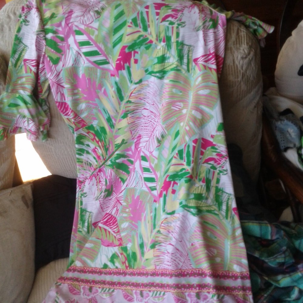 COPY - Pappagallo S bright pink and green floral knee length 3/4 ruffled … - Picture 3 of 6